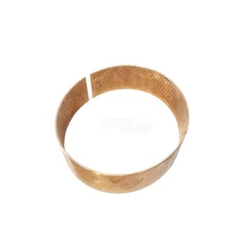 Tuleja zawieszenia przedniej osi